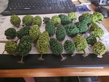 DACHBODENFUND, 26 BÄUME  FÜR