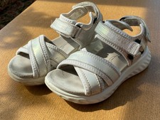 Ecco Kinder Sandalen Silber Größe 27