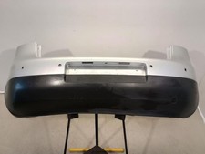 VW Golf V orig Stoßstange hinten Silber für PDC Halter defekt Bj 2005
