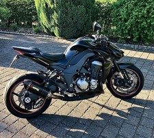 Z1000 mit Akrapovic-Komplettanlage Carbon Racingauspuff