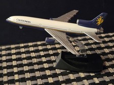 LOCKHEED L-1011 TRISTAR ➔