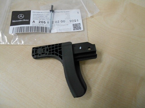 Mercedes halter schwarz - halter,