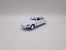 Welly 1973 Citroen DS 23 weiß