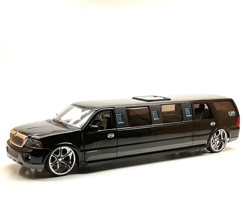 Maisto lincoln navigator - maisto,