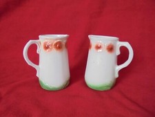 2 kleine alte Vasenkrüge 8,5