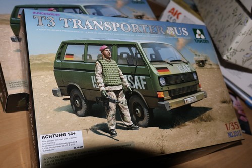 Bus transporter der - transporter,