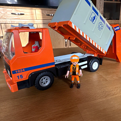 Playmobil