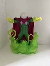 Diamond select mysterio statue - diamond,