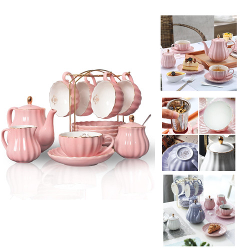 Royal family teeservice - family,