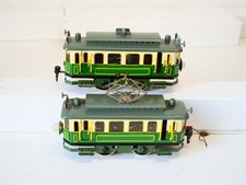 Straßenbahn Creme/grün