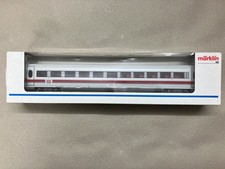 MÄRKLIN ICE 1 Zwischenwagen 2. Kl., DB. H0, beleuchtet. Art. 4371*