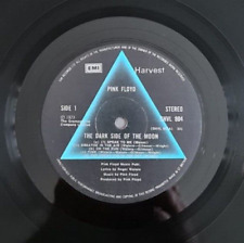 LP PINK FLOYD THE DARK SIDE OF THE MOON UK SHVL 804 2POSTER 2POSTCARD NEAR MINT