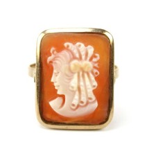 Wunderschöner Ring aus 333er Gold 8 Karat Kamee / Gemme Gelbgold RG58 RARE