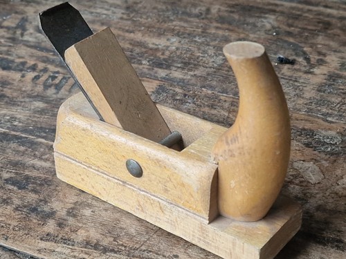 Alter kleiner knabenhobel 15cm - kleiner,