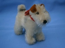 ********   Steiff Hund Foxterrier "Foxy", 10 cm, mit Knopf und Fahne   ********