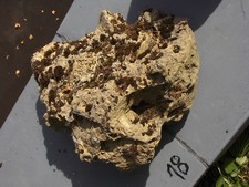 (18) Findling zur Gartengestaltung