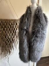 Stylischer Schal Stola Kragen