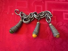 altes Schmuckteil für was? Trachten Metall versilbert mit Schmucksteinen