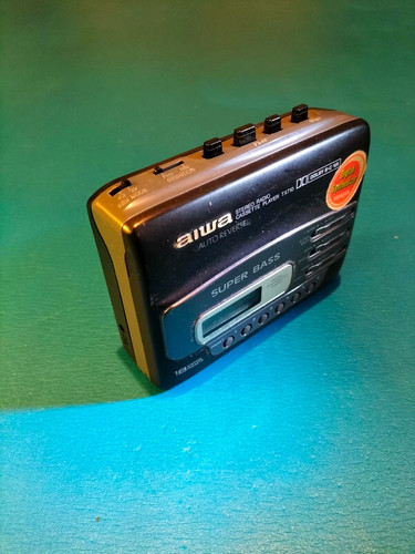 Aiwa tx710 walkman radio - aiwa,