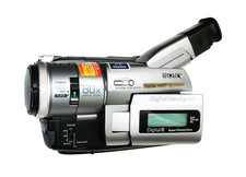 Sony Digital8 Camcorder DCR-TRV110E mit Video8- u. Hi8-Funktion vom Fachhändler