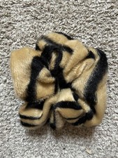 Scrunchie Fellimitat/ Fleece, Haarbänder Scrunchies Handarbeit, Selbstgenäht