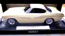 Norev Volvo 1800S Cremefarbe
