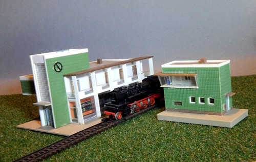 Bahnhof mit stellwerk spur - bahnhof,