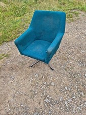1 Designer Sessel Pill Chair