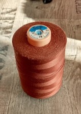 Nähgarn rotbraun auf Kone Fadenstärke 0,1 mm angebrochen von 4570m