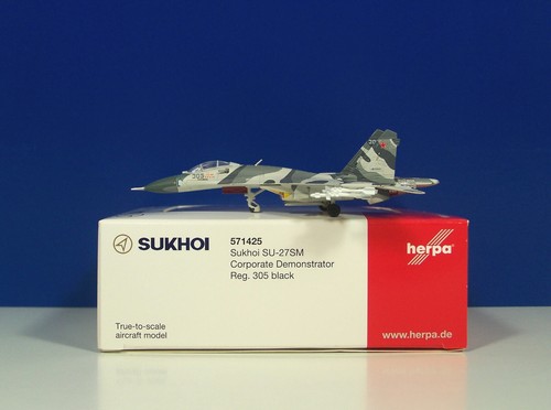 Herpa wings 200 sukhoi - herpa, 1:200