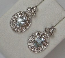 Brillant Ohrringe aus ♦️ 9kt 375 Gold mit Diamant Blau Topas Ohrstecker ⚜ 7696