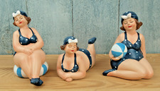 Mollige Deko Figur Badenixe