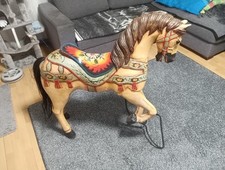 Größe Alte Karussell Pferd