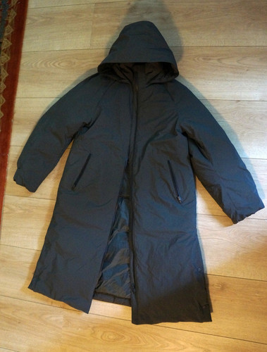Uniqlo daunenmantel größe m - daunenmantel,,