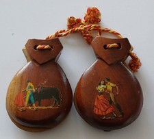 PAAR SPANISCHE KASTANIEN AUS