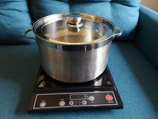 Induktionskochplatte Kochfeld Induktion Kochplatte Tarrington House mit Kochtopf