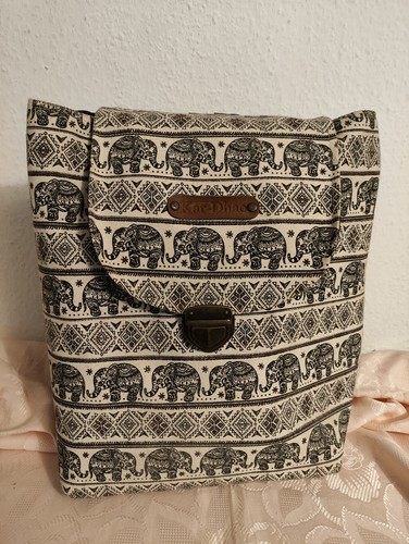 Crossbody kar dhae bag - kar-dhae,