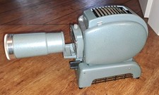Ernst LEITZ PRADO Projector