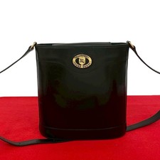 BURBERRY Shadow Horse Logo