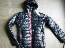 BENCH leichte warme Steppjacke Da. Gr.42 schwarz Rot NEU m. Etikett