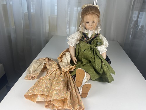 Künstlerpuppe hildegard - künstlerpuppe,
