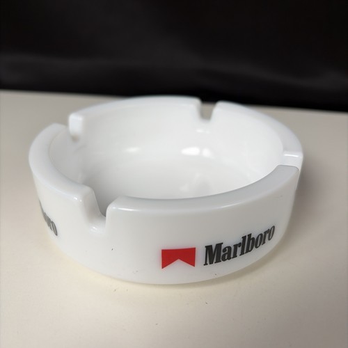 Marlboro aschenbecher weiß - marlboro,