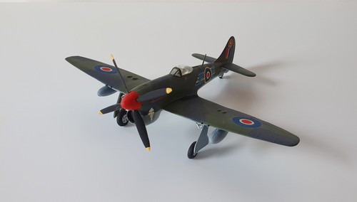 Hawker typhoon gebaut - typhoon, 1:72