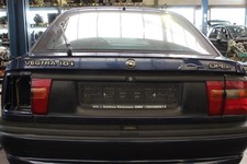 Heckklappe Opel Vectra A Farbe Polarmeer-blau-met (Z282) Limousine