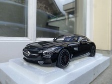 1:18 Mercedes Benz (C190) AMG