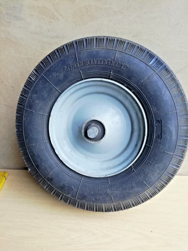 Komplettrad mit - 4.00-8,