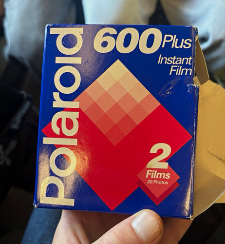 Polaroid 600 plus - 600,
