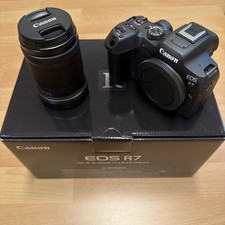 CANON EOS R7 Kit  mit Objektiv