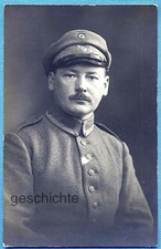 Foto, Offizier in Feldgrau mit