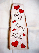 "Lieblingsplatz" Schwartenholz - Text eingebrannt mit Brennkolben, verziert mit